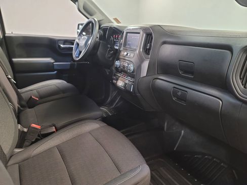 Used 2024 GMC Sierra 1500 Pro w/ Pro Value Package image 18