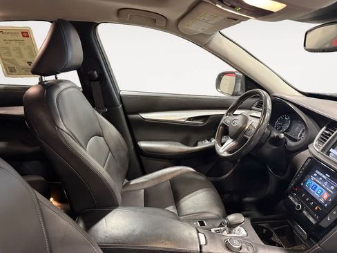 Used 2020 INFINITI QX50 Luxe w/ Navigation Package AWD/4WD image 16