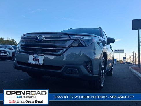 Used 2026 Subaru Forester Premium AWD/4WD image 1