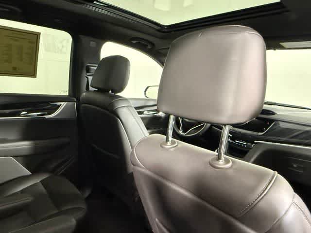 Used 2024 Cadillac XT6 Premium Luxury AWD/4WD image 30