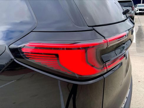 Used 2025 GMC Acadia AT4 w/ Super Cruise Package image 27