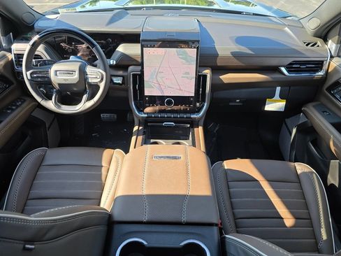 New 2026 GMC Yukon XL Denali Ultimate AWD/4WD image 38