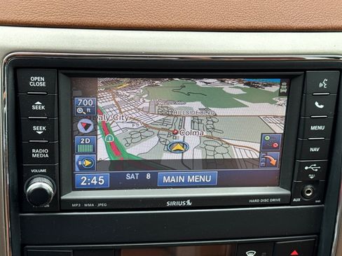 Used 2012 Jeep Grand Cherokee Overland Summit AWD/4WD image 25