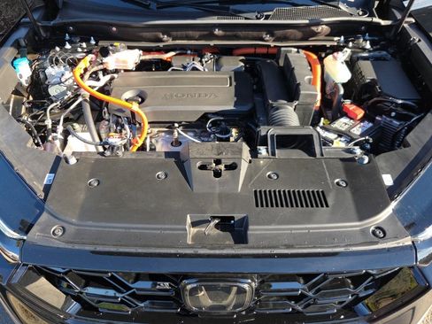 Used 2024 Honda CR-V Sport Touring image 29