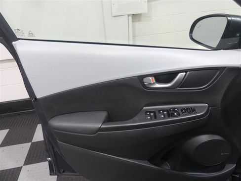 Used 2021 Hyundai Kona Ultimate w/ Cargo Package FWD image 18