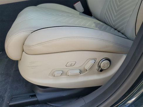 Used 2024 Genesis G80 3.5T Sport image 17