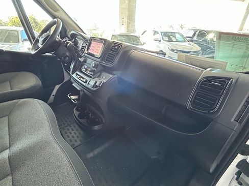 Used 2024 RAM ProMaster 3500 w/ Convenience Group image 26