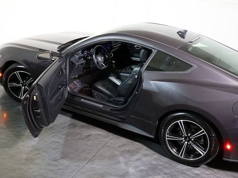Used 2024 Ford Mustang Premium RWD image 5
