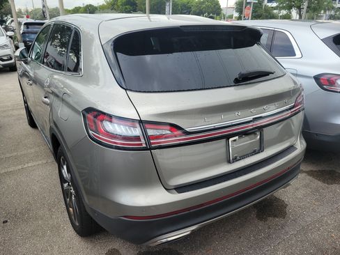 Certified 2023 Lincoln Nautilus Reserve w/ Equipment Group 201A AWD/4WD image 3