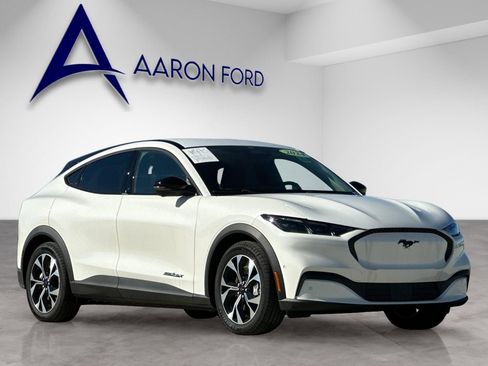 Used 2024 Ford Mustang Mach-E Select w/ Comfort Package Lite image 7