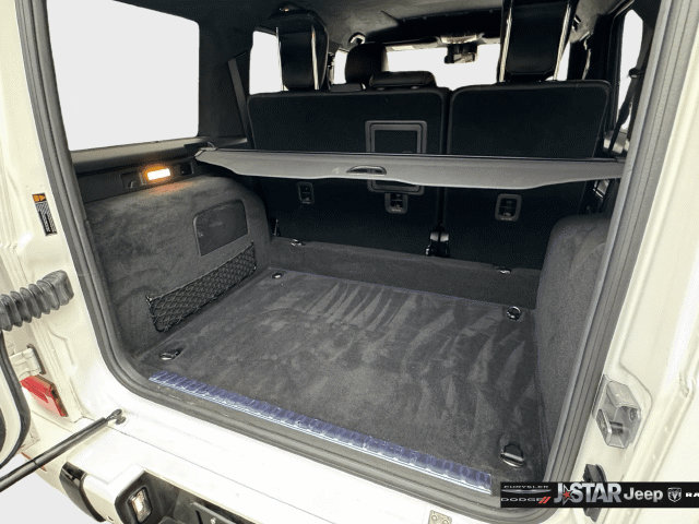 Used 2021 Mercedes-Benz G 63 AMG 4MATIC w/ G Manufaktur Interior Package image 20