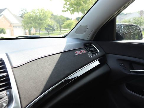 Used 2016 Chevrolet SS RWD image 50