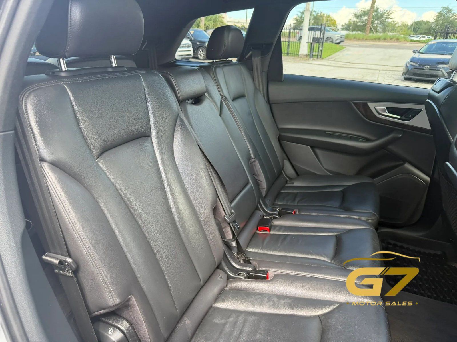 Used 2018 Audi Q7 2.0T Premium AWD/4WD image 16
