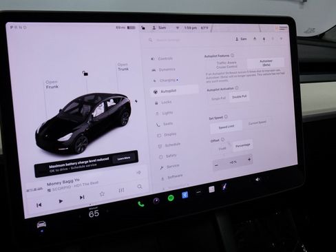 Used 2021 Tesla Model Y Long Range image 29