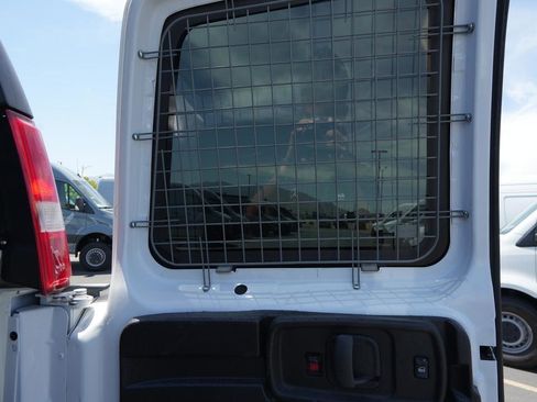 Used 2021 GMC Savana 2500 w/ Driver Convenience Package RWD image 18