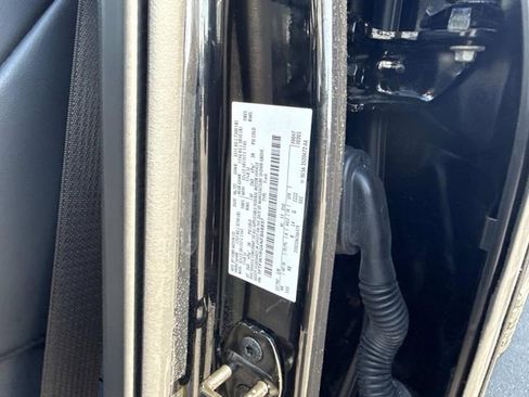 Used 2022 Ford F150 Raptor w/ Raptor 37 Performance Package AWD/4WD image 24