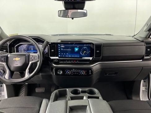 Used 2023 Chevrolet Silverado 1500 LT AWD/4WD image 40