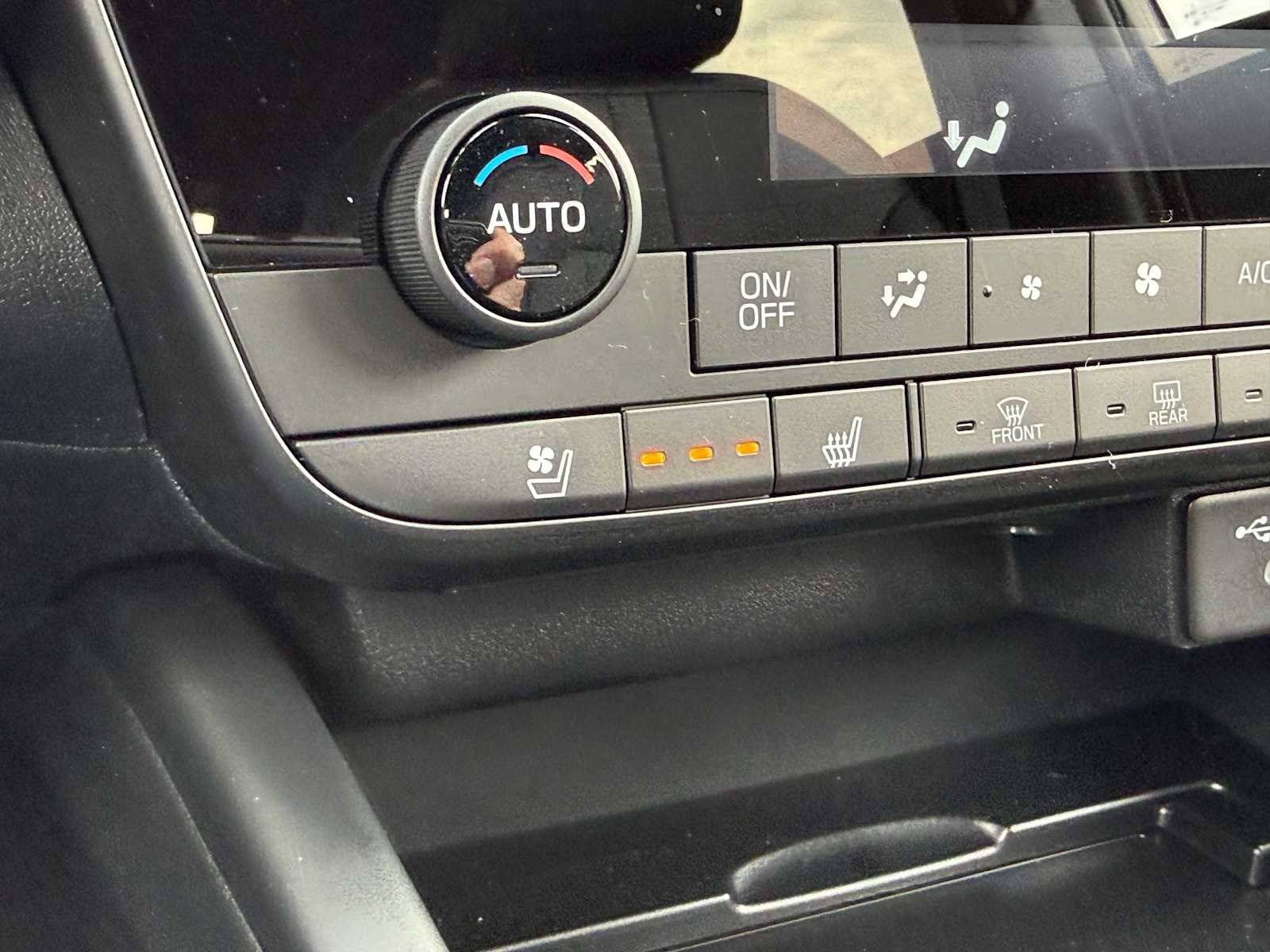 New 2026 Subaru Outback Touring AWD/4WD image 22