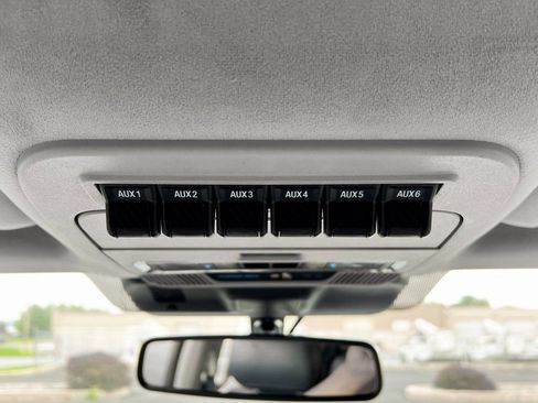 Used 2024 Ford F450 Limited w/ FX4 Off-Road Package image 30