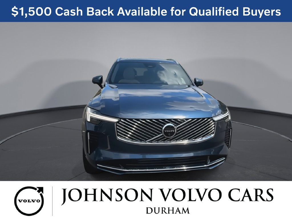 New 2026 Volvo XC90 T8 Plus w/ Protection Package Premier AWD/4WD image 3