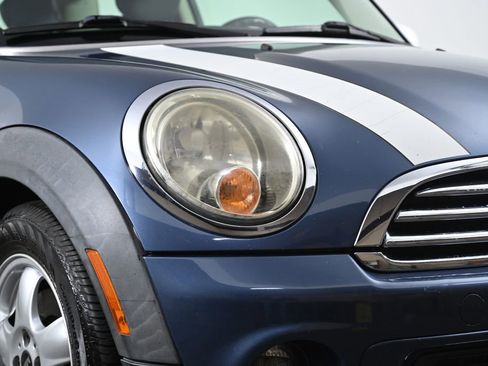 Used 2011 MINI Cooper Hardtop image 5