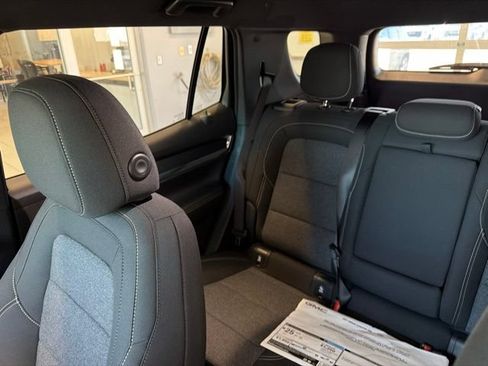 New 2027 GMC Terrain Elevation w/ Technology Package II AWD/4WD image 18