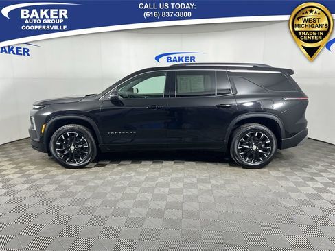 Certified 2025 Chevrolet Traverse LT w/ Sun and Wheel Package image 6