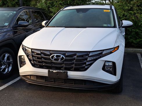 Used 2023 Hyundai Tucson SEL w/ Convenience Package image 4