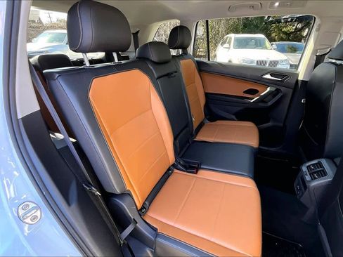 Used 2019 Volkswagen Tiguan SEL image 20