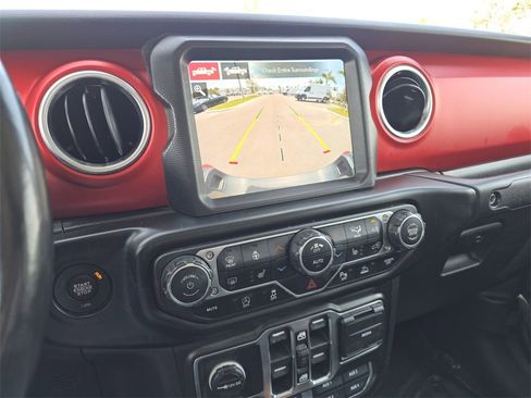 Used 2021 Jeep Gladiator Rubicon image 29
