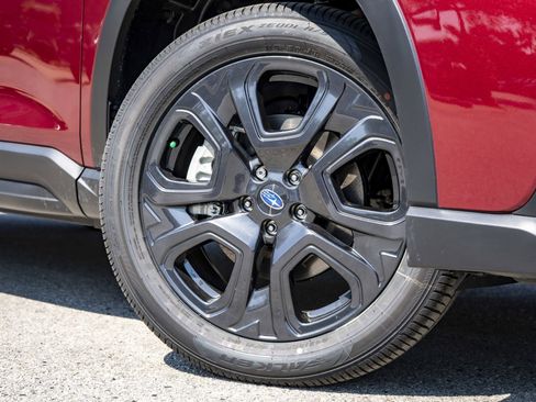 New 2025 Subaru Ascent Bronze Edition image 2