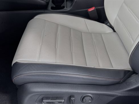 Certified 2023 Honda CR-V Sport Touring image 20