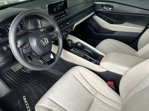 Used 2023 Honda Accord EX image 12