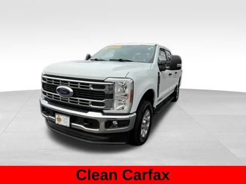Used 2024 Ford F250 XLT image 3