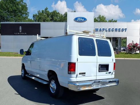 Used 2014 Ford E-250 and Econoline 250 w/ Power Group RWD image 3