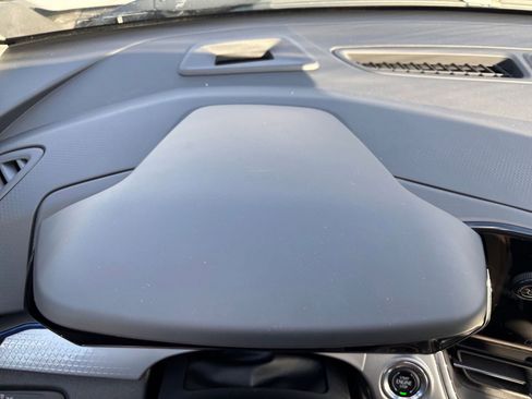 Used 2025 Chevrolet Trax LT w/ LT Convenience Package image 34