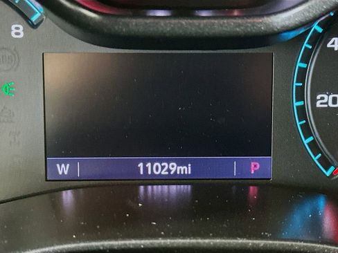 Used 2019 Chevrolet Colorado Z71 AWD/4WD image 15