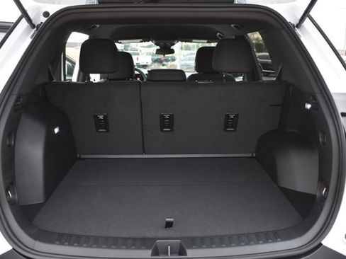 New 2026 Chevrolet Equinox LT image 17