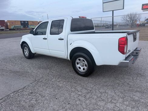 Used 2013 Nissan Frontier S RWD image 6