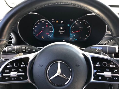 Used 2022 Mercedes-Benz GLC 300 4MATIC w/ Premium Package Lite image 20