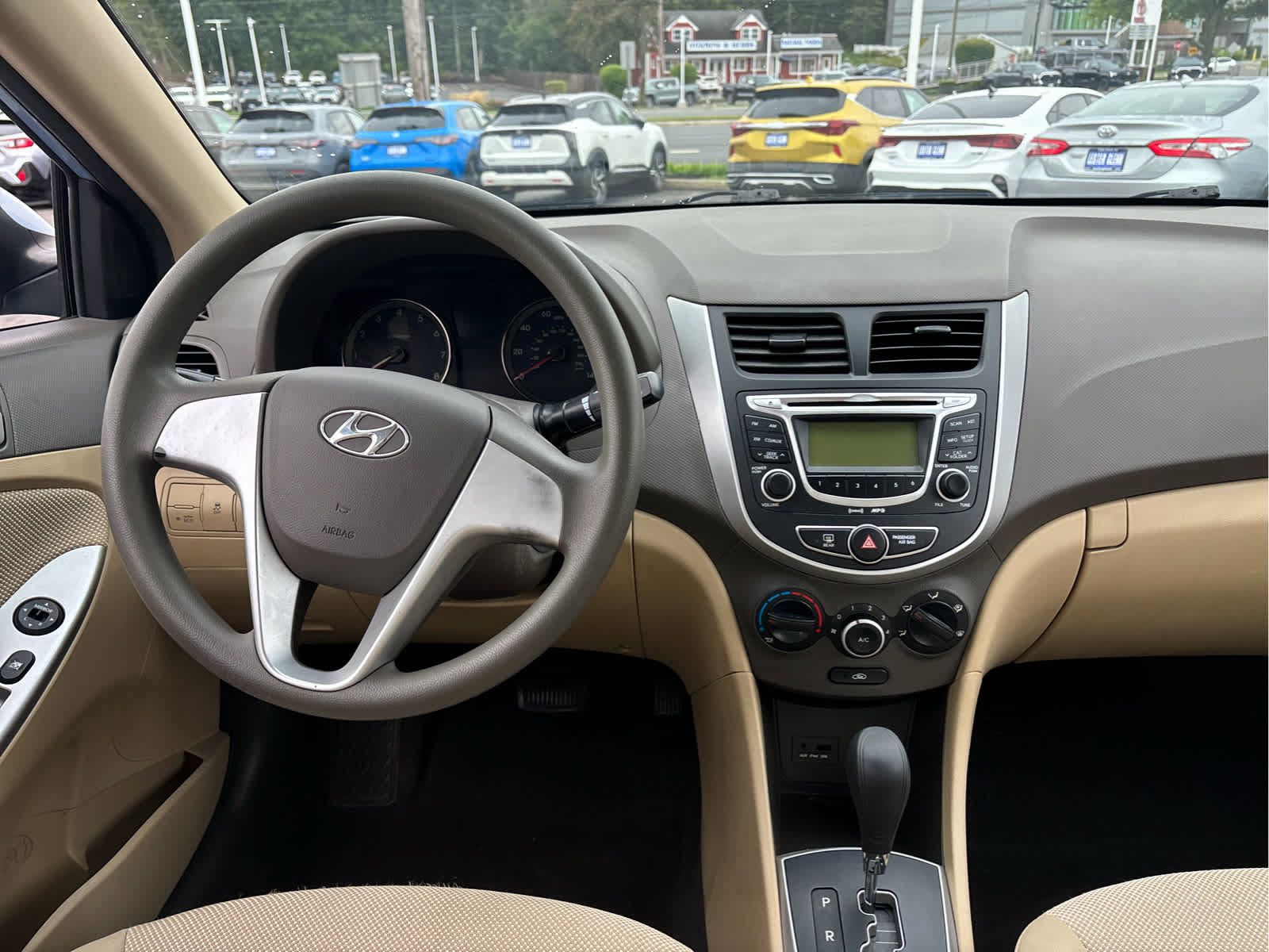 Used 2012 Hyundai Accent GLS FWD image 20