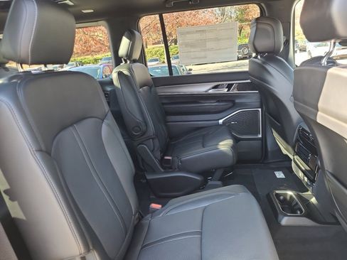 New 2025 Jeep Wagoneer Series II w/ Premium Group I image 29