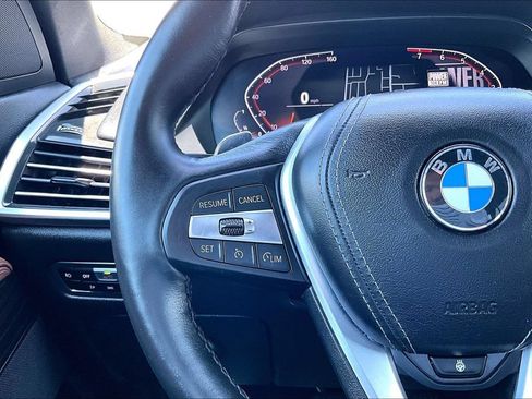 Used 2019 BMW X5 xDrive40i w/ Convenience Package AWD/4WD image 6