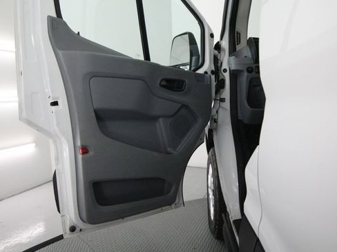 Used 2019 Ford Transit 150 148 Medium Roof RWD image 27