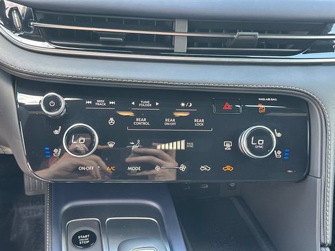Used 2026 INFINITI QX60 Sport w/ Dark Cargo Package AWD/4WD image 27