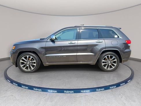 Used 2017 Jeep Grand Cherokee Overland w/ Jeep Active Safety Group AWD/4WD image 9