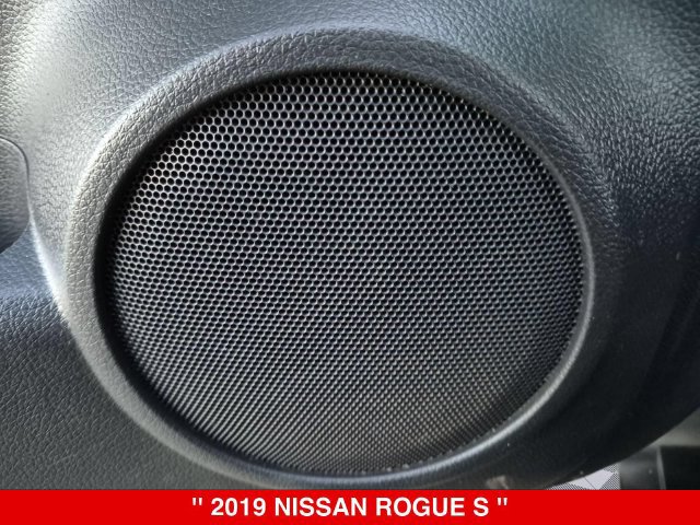 Used 2019 Nissan Rogue S AWD/4WD image 14