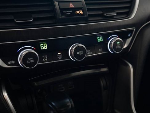 Certified 2021 Honda Accord EX-L image 21