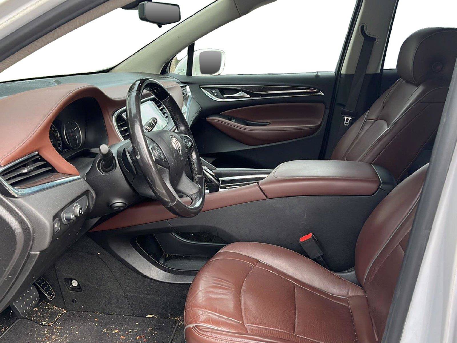 Used 2019 Buick Enclave Avenir w/ Avenir Technology Package AWD/4WD image 6