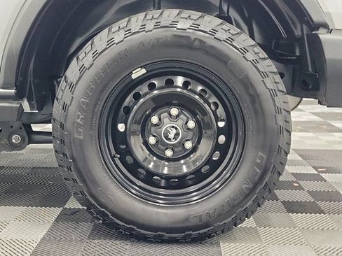 Used 2023 Ford Bronco Black Diamond AWD/4WD image 10